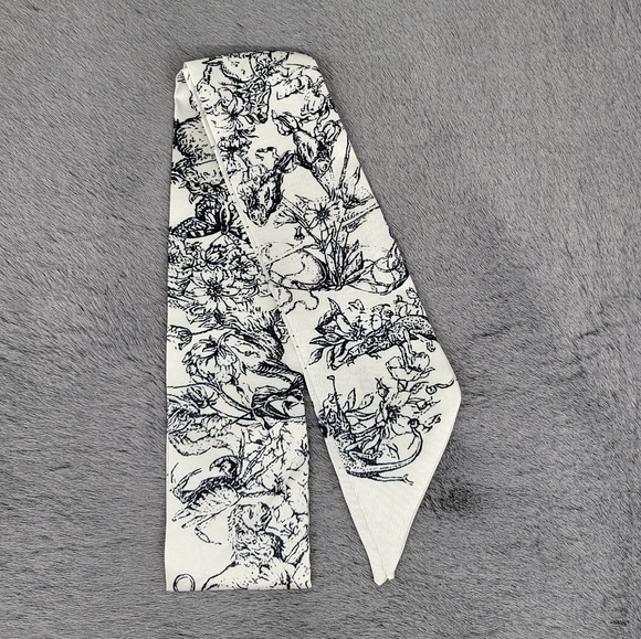 New Zodiac Signs Silk Skinny Scarf Twilly - Picture 6 of 7